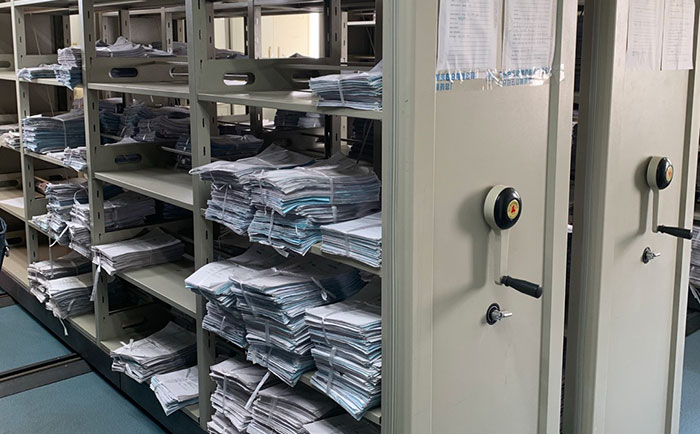 文件柜和密集架的區(qū)別是什么 文件柜和密集架的區(qū)別是什么